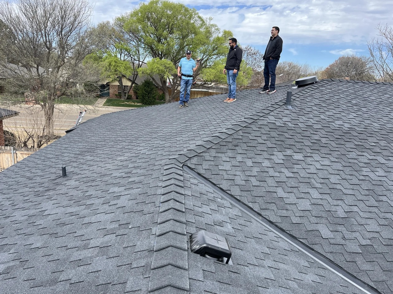 Completed asphalt shingles roof in Amarillo, TX by 5 Star Roofing