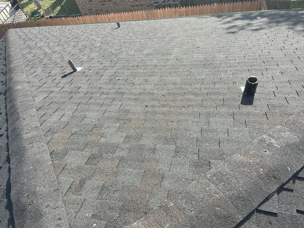 Completed asphalt shingles roof in Canyon, TX by 5 Star Roofing